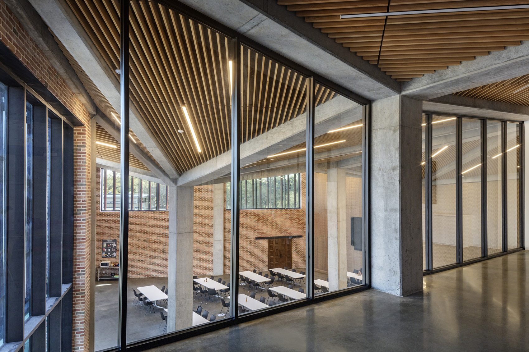 Sid Richardson 学院 | 美国休斯顿现代主义学生宿舍设计典范-60