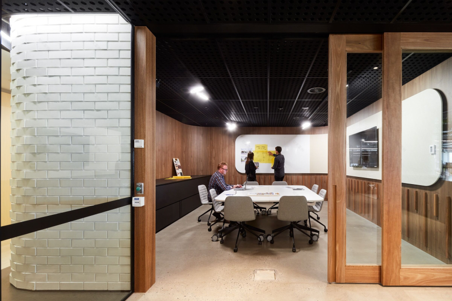 灵活多变的现代办公空间丨澳大利亚阿德莱德丨DesignInc-27
