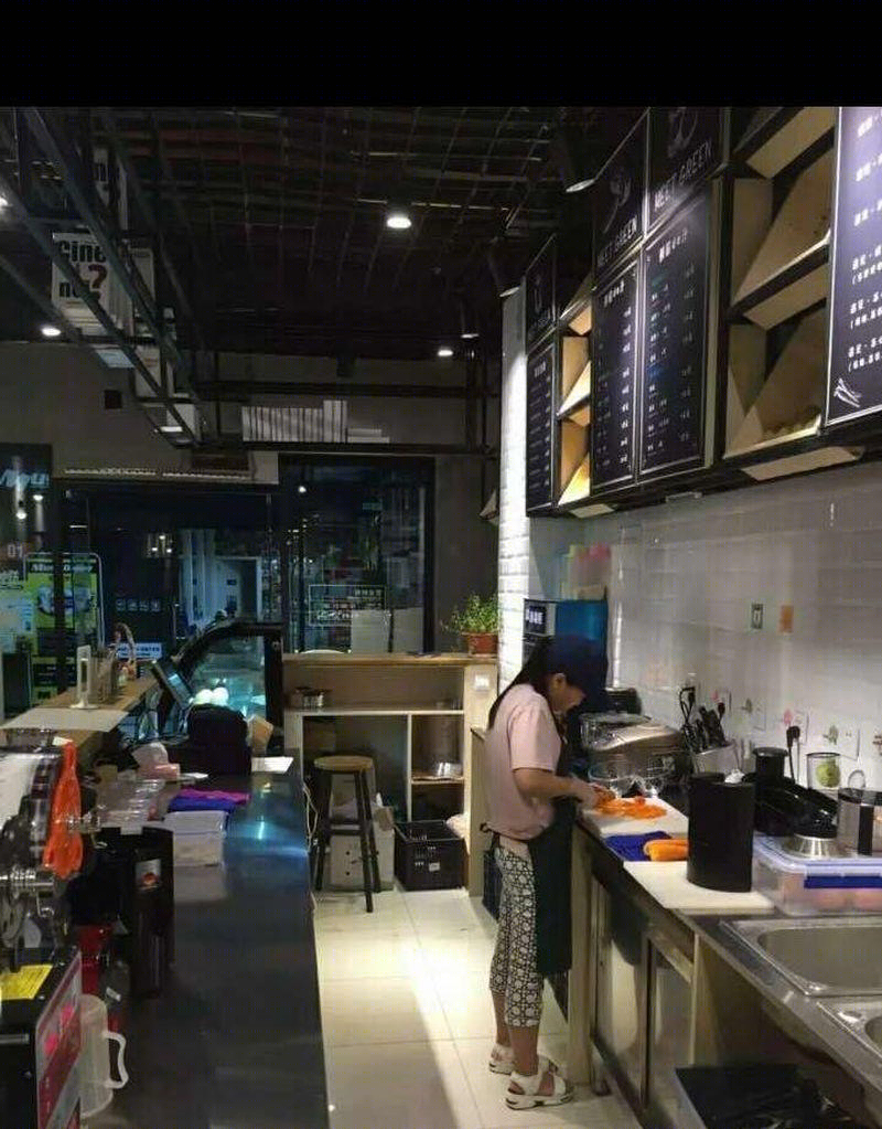 杭州下沙金沙湖工业风甜品店设计-22