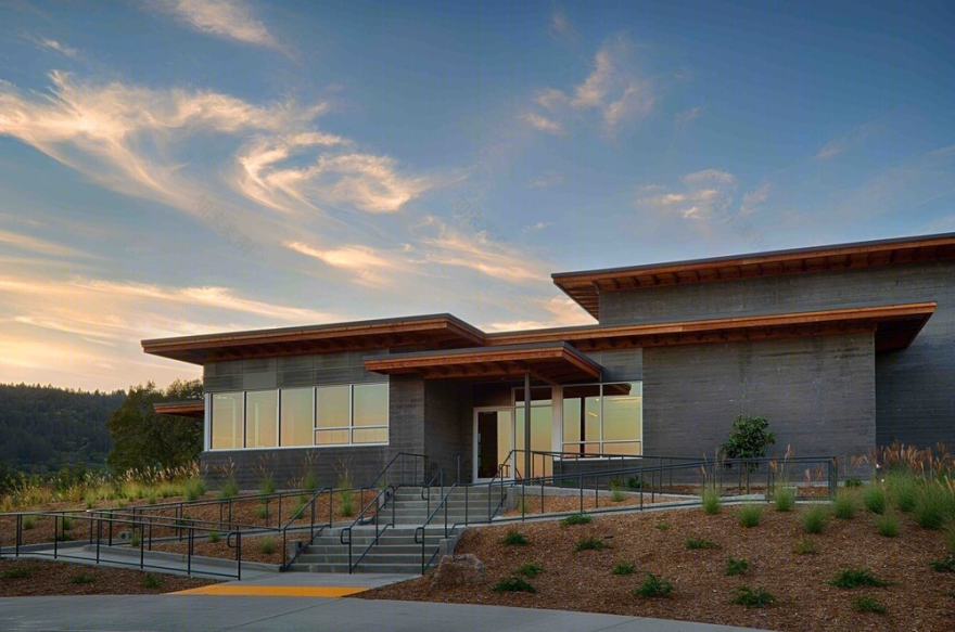 美国圣赫勒拿岛泰特斯酒庄(America St· Helena Titus Winery)丨MH Architects-30