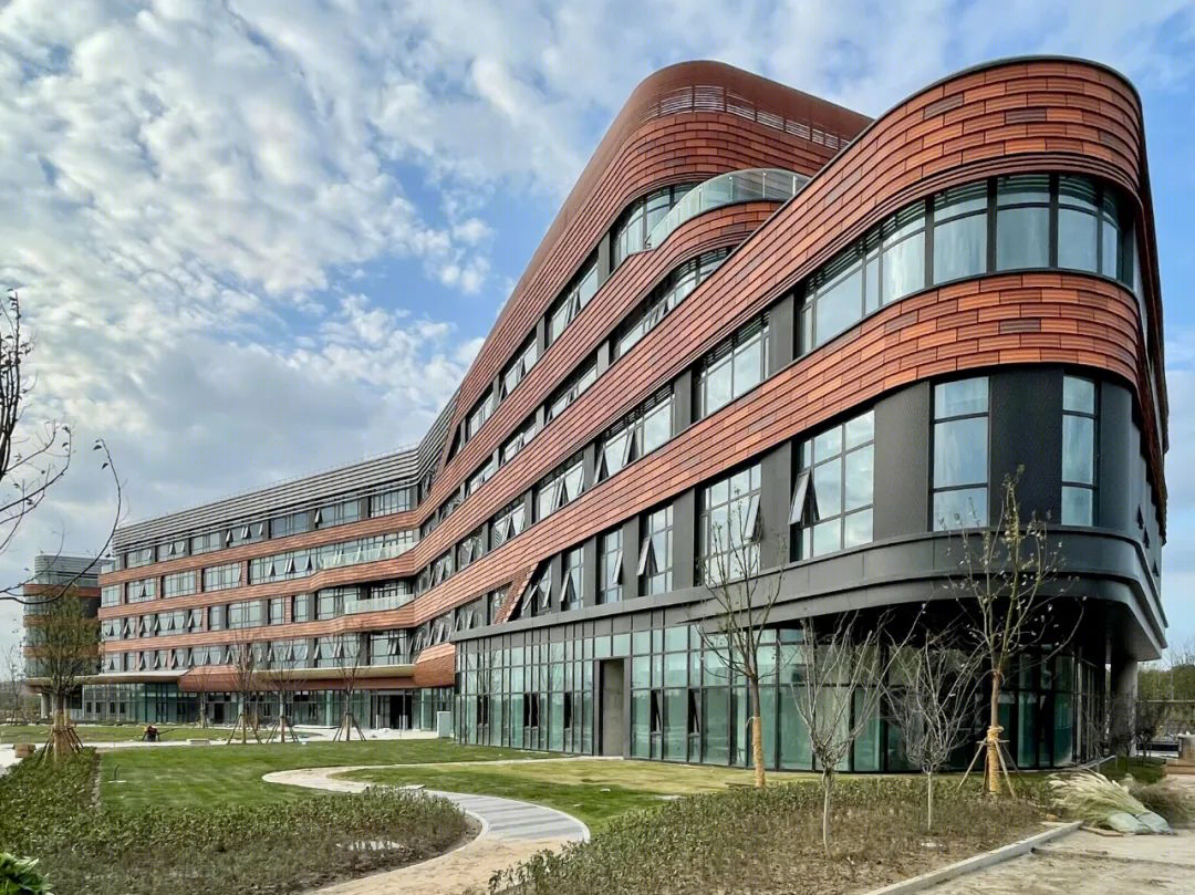 复旦大学附属妇产科医院青浦院区丨中国上海丨同济大学建筑设计研究院（集团）有限公司-4