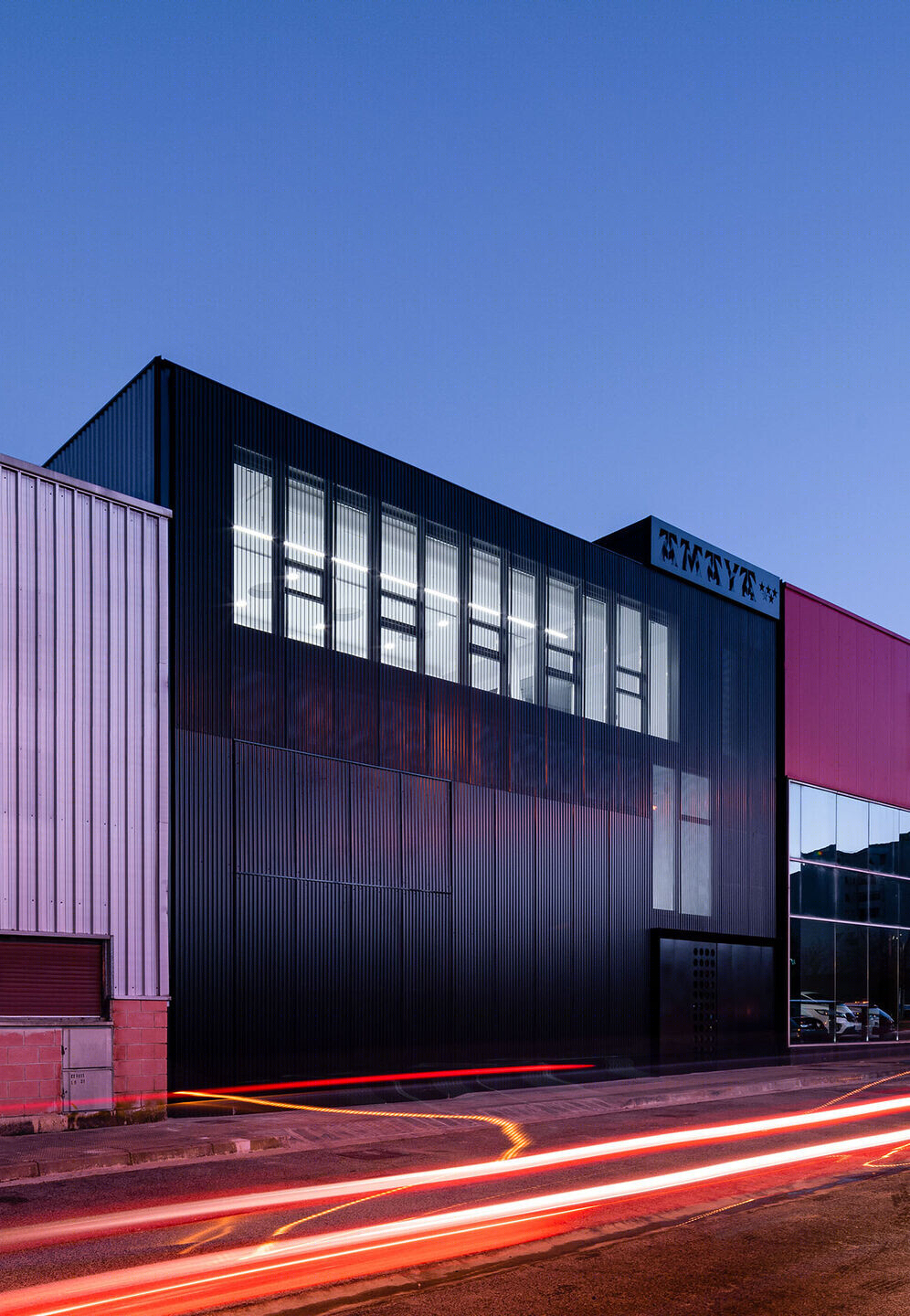 集装箱之舞 · Amaya 总部办公楼丨西班牙纳瓦拉丨Ruizesquiroz Arquitectos-26