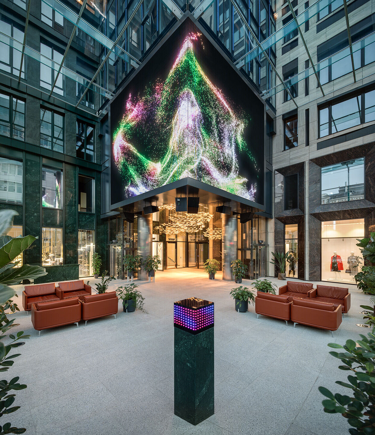 乌克兰“立方体”媒体雕塑丨乌克兰基辅丨Expolight-20