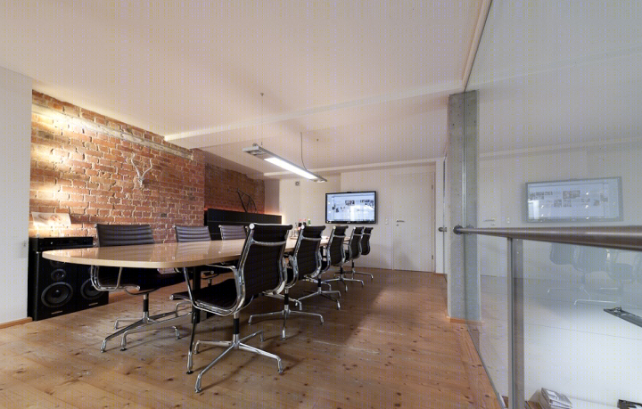 德国4c media公司办公室-13