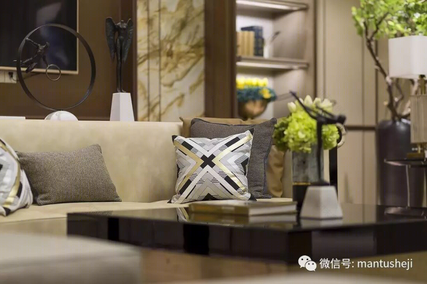 南京海珀滨江接待中心 | 现代奢华与生态景观的完美融合-17