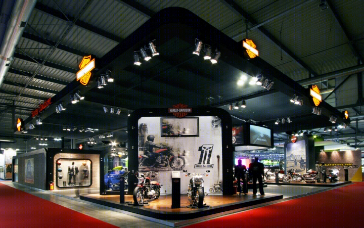米兰 Harley-Davidson 模块化商店-14