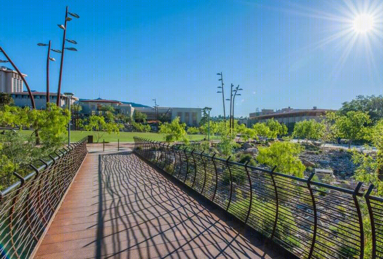 德州大学 El Paso 校区世纪广场-17