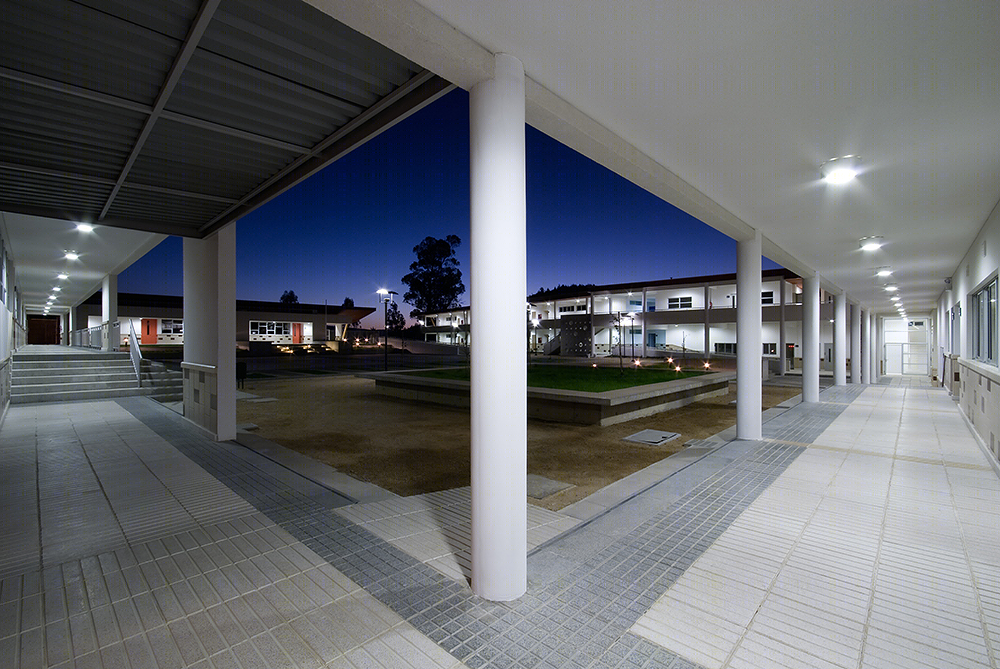 智利中学建筑-18