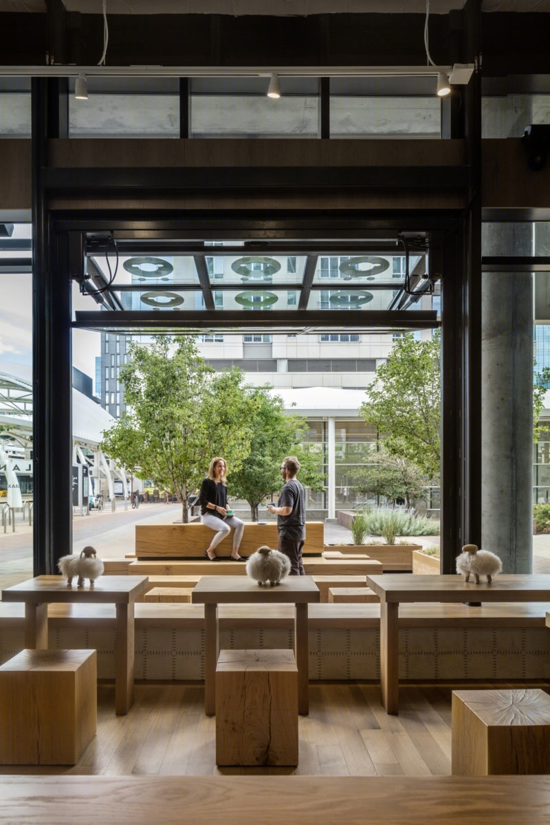 Kaffe Landskap 咖啡馆丨美国丹佛丨Roth Sheppard Architects-12