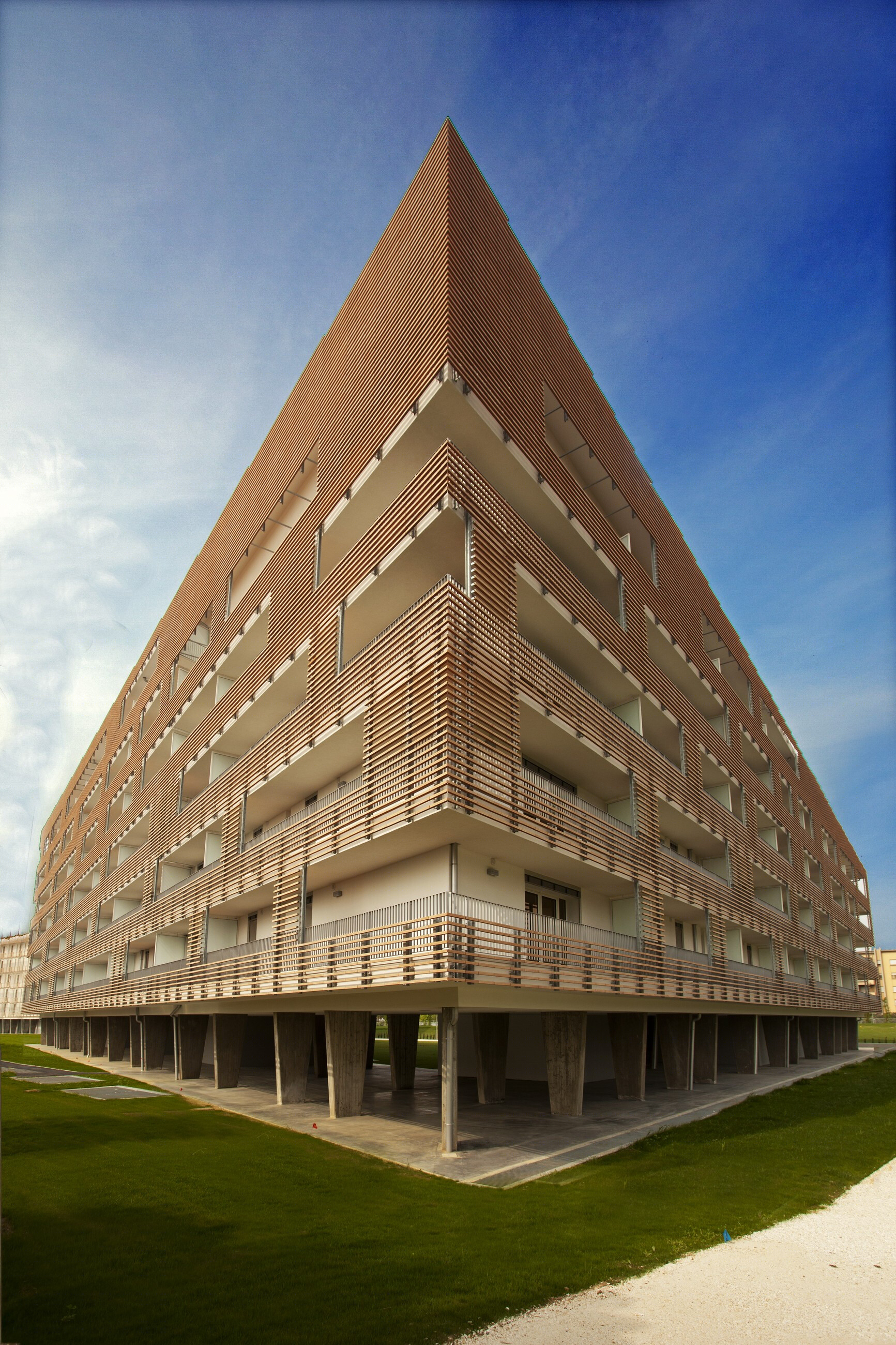 意大利博斯科亚公寓建筑-9