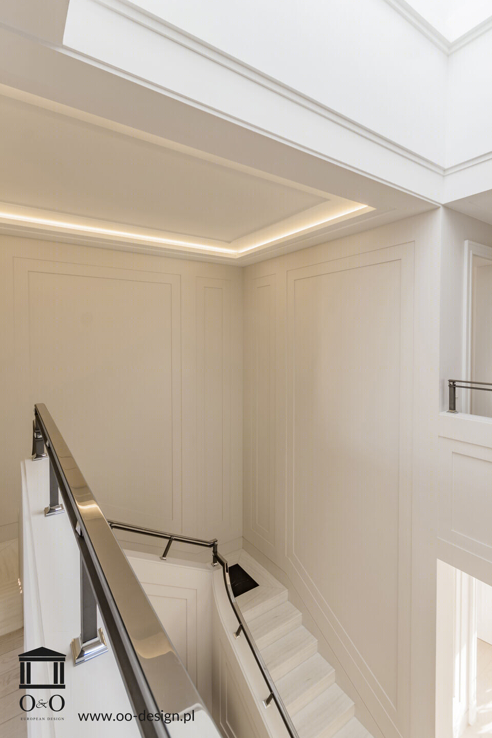 几何韵律 | 华沙黑白公寓设计-22