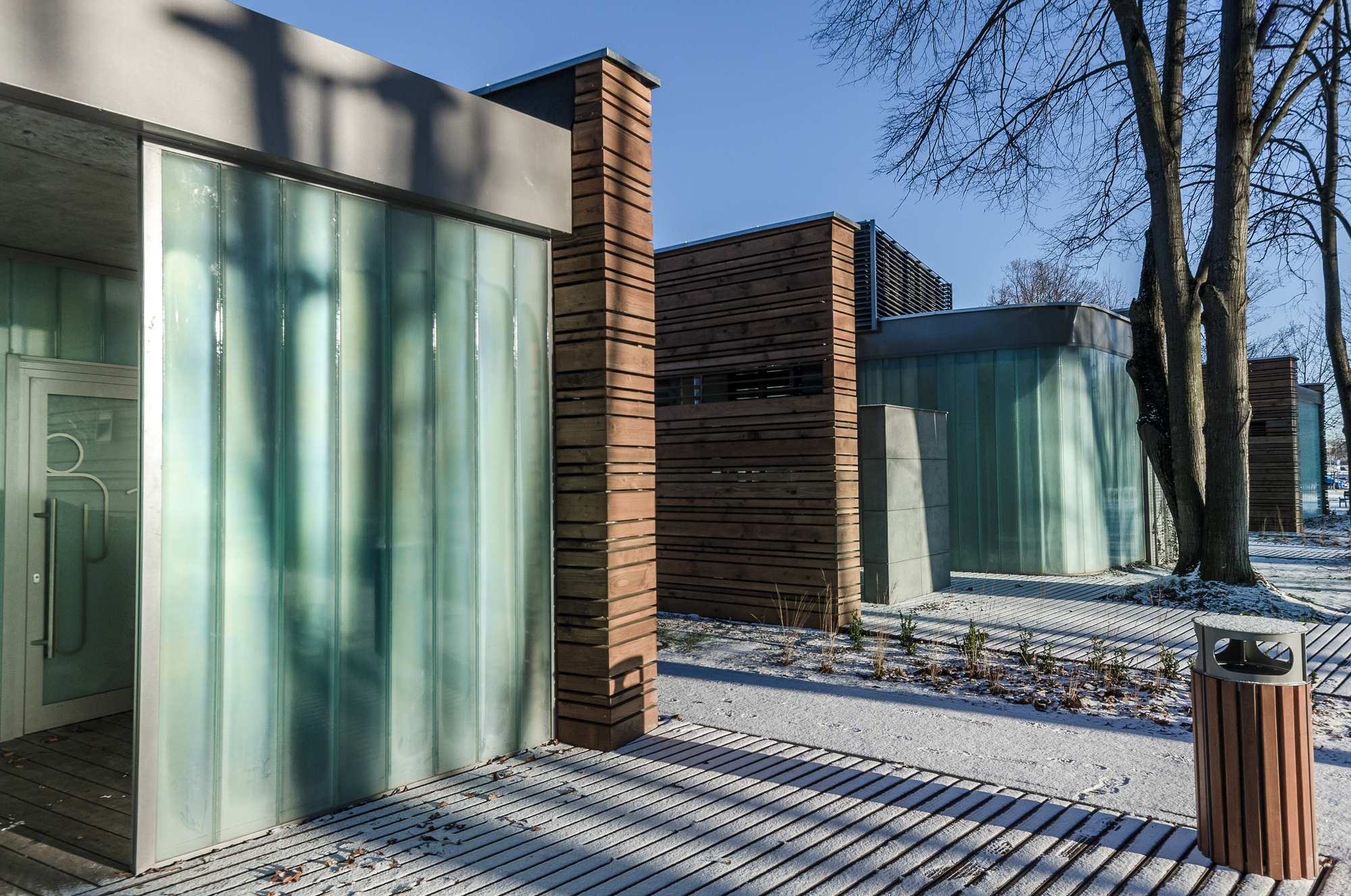 波兰奥尔什丁湖边休闲中心丨Dżus GK Architekci-28