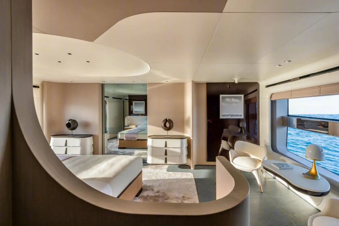 Azimut Grande Trideck · 三甲板超级游艇丨意大利丨Alberto Mancini 游艇设计公司-37