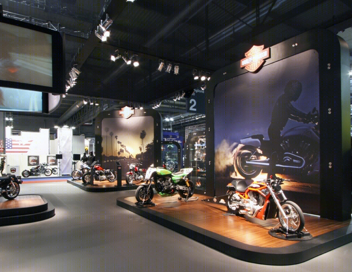 米兰 Harley-Davidson 模块化商店-18