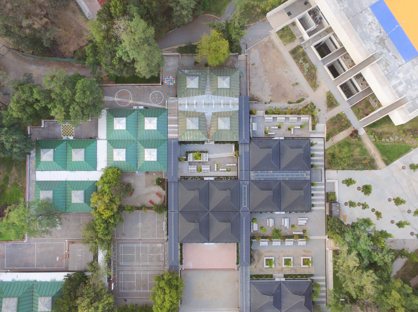 智利圣乔治学院改造丨Elton＆Deves-25