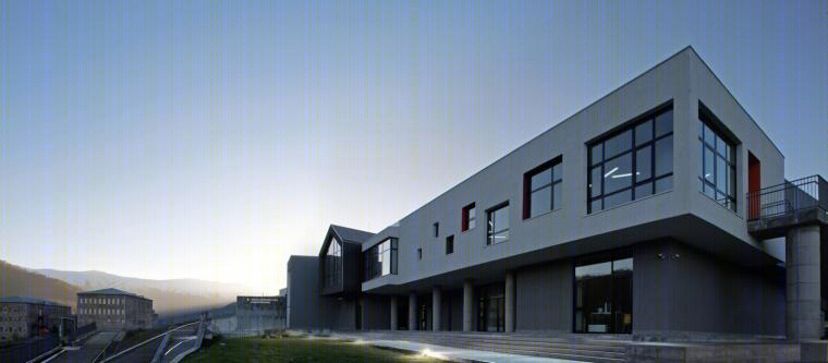 美国迪利然中央学校丨Storaket Architectural Studio-24