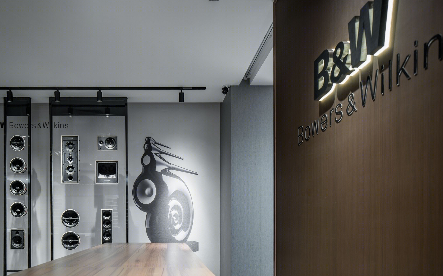 英国B&W音响-武汉形象店-5