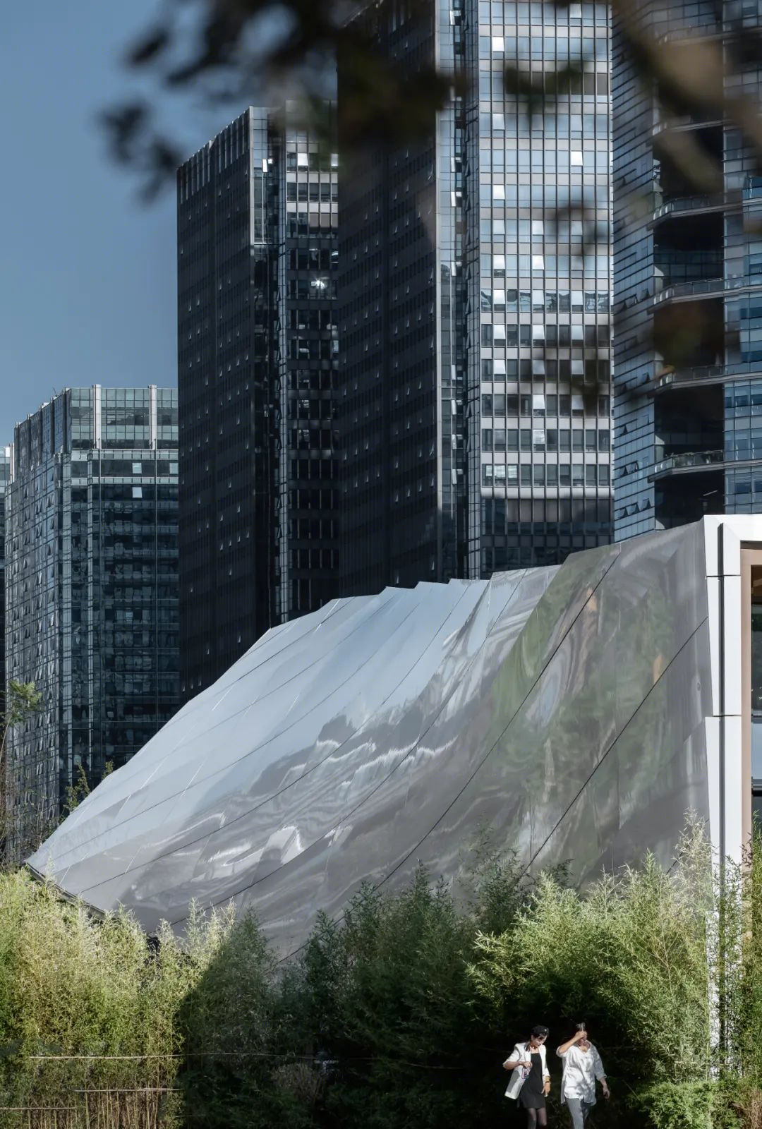 交子大道木屋顶餐厅丨中国成都丨BEHIVE 致野建筑-35