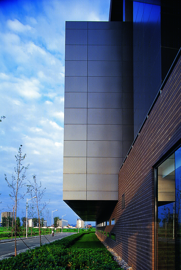 中软昌平总部大楼-12