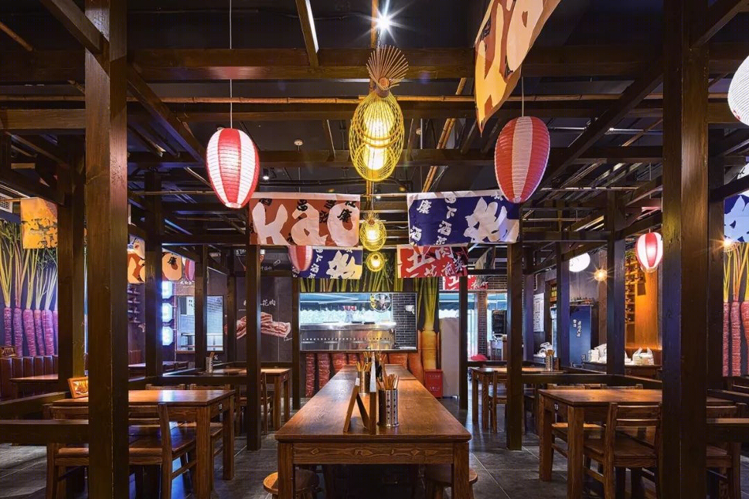 集嘉设计 | 成都 79 平米深夜食堂,木质本色下的个性烧烤空间-17