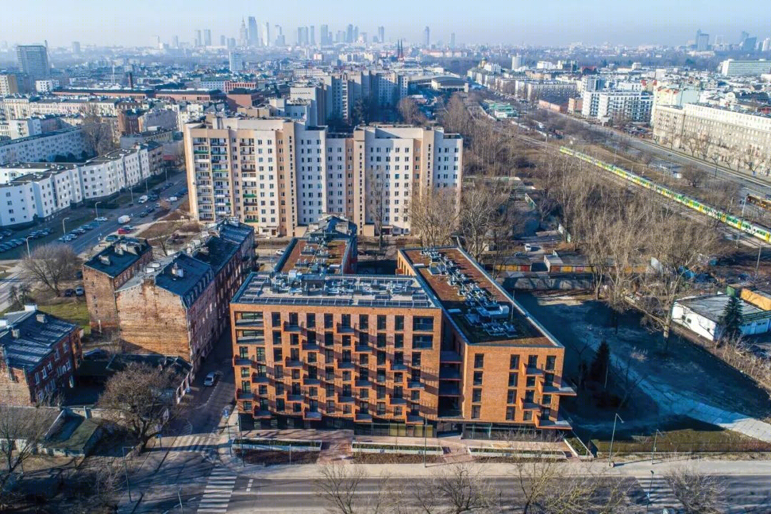 华沙 Praga 区工业风改造公寓丨波兰华沙丨TZA-11