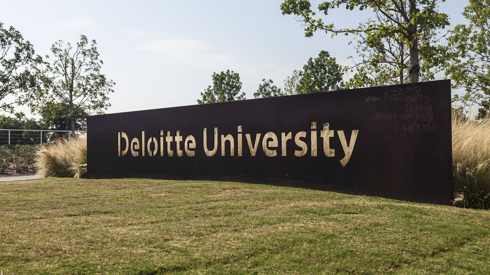 Deloitte University 园区景观-9