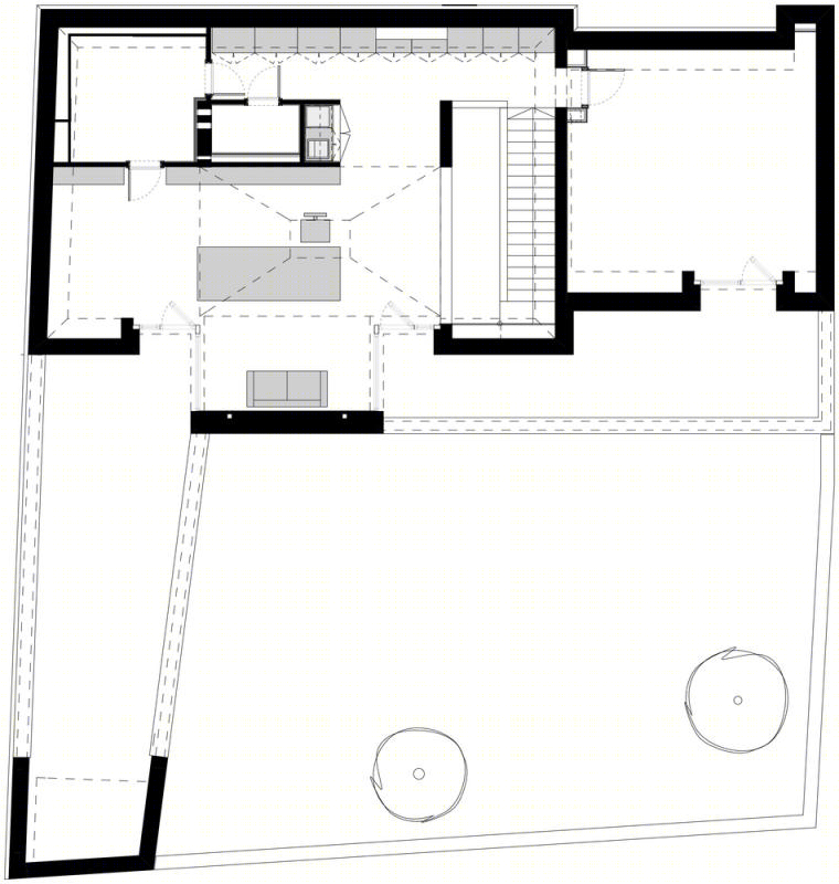 匈牙利德布勒森办公建筑艺术化设计-48