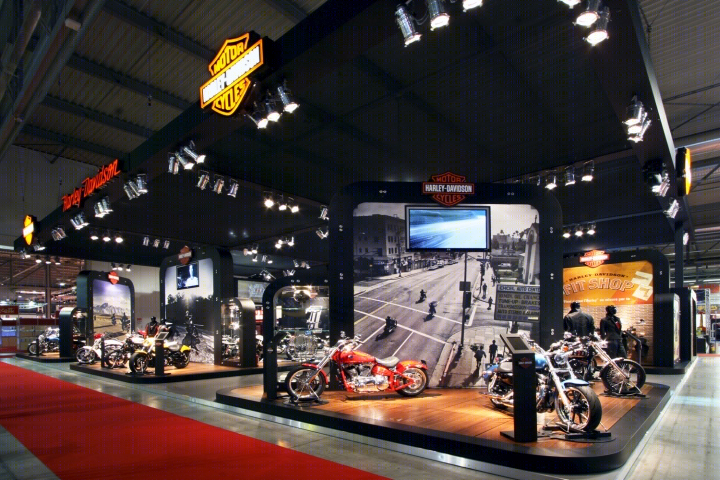 米兰 Harley-Davidson 模块化商店-20