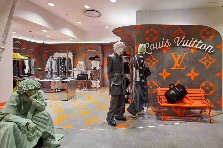 LV 快闪店设计风靡全球,绿色纽约、橙色芝加哥、红色北京-38