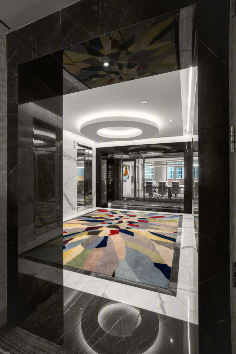 Houston 地标建筑 Strato 550 餐厅与会议中心，360 度全景视野尽享美食与商务-7
