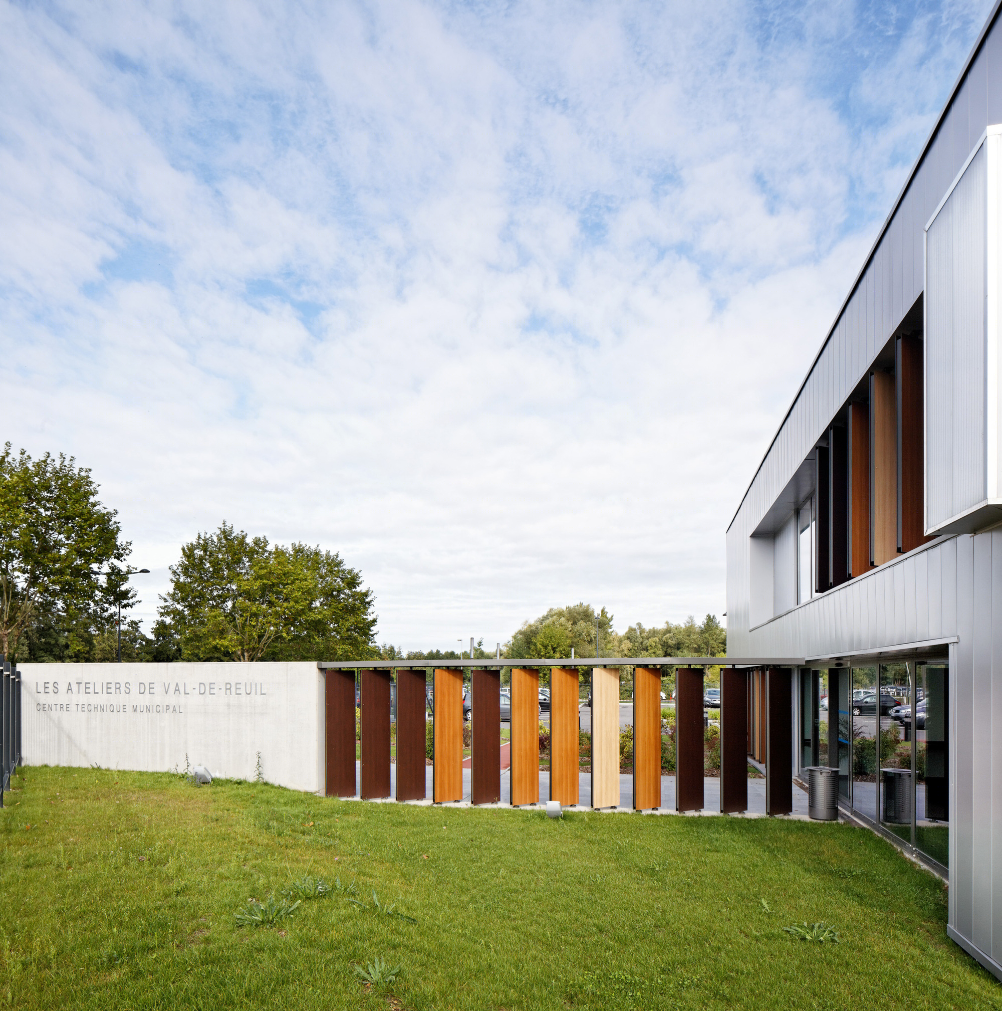 法国瓦德勒伊市技术中心丨STUDIOS Architecture-17