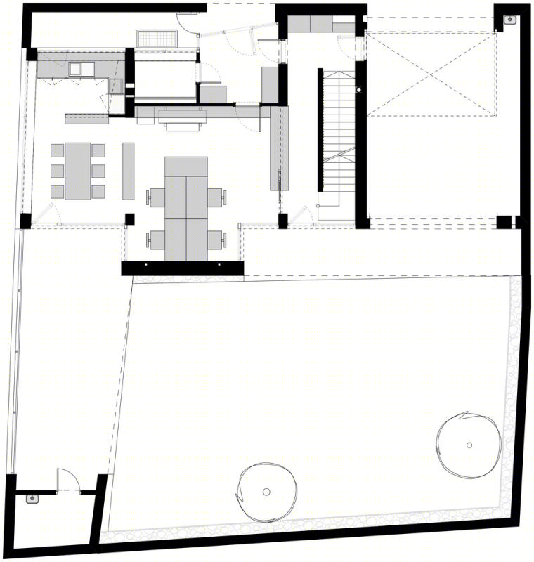匈牙利德布勒森办公建筑艺术化设计-49