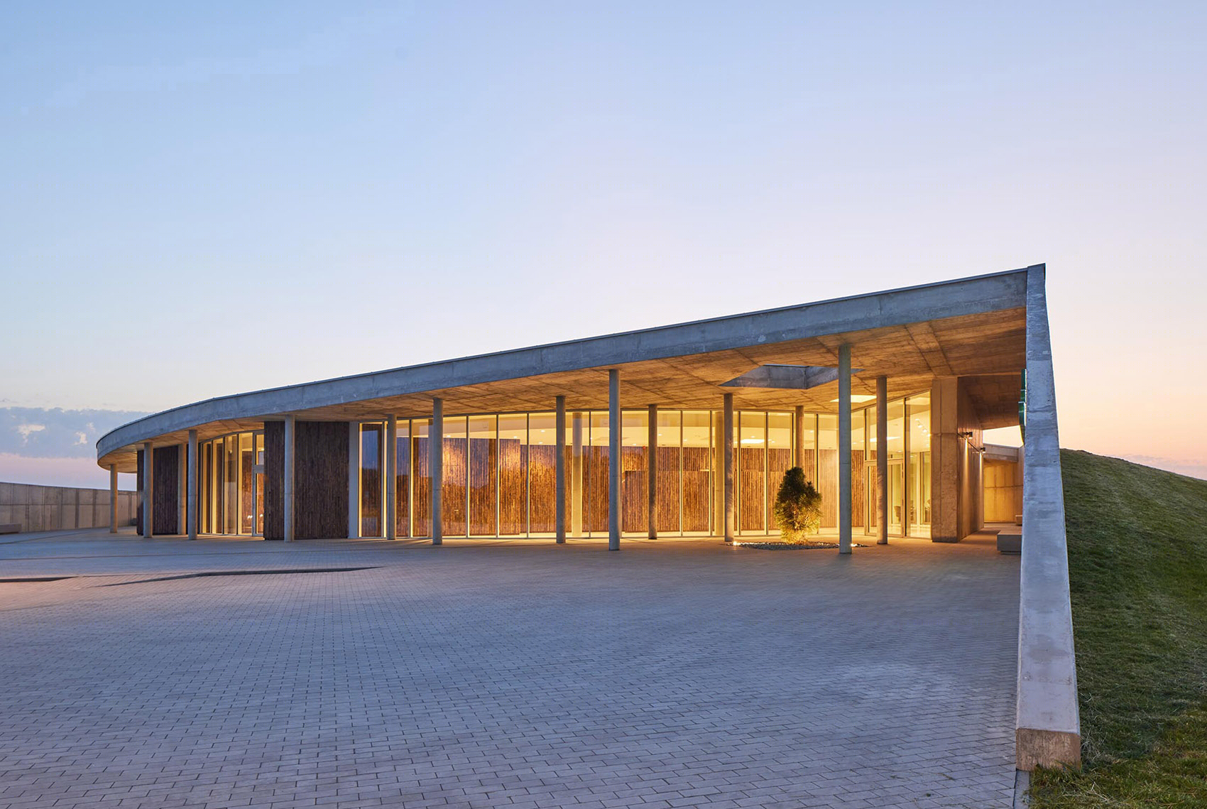 TUMULUS 火葬场丨立陶宛克莱佩达丨AEXN Architects-22