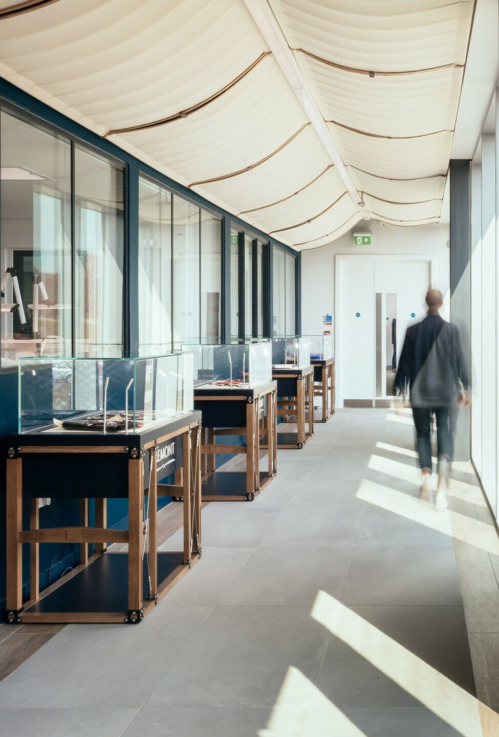 英国航空工业风新地标“机翼”办公建筑丨Spratley & Partners-20