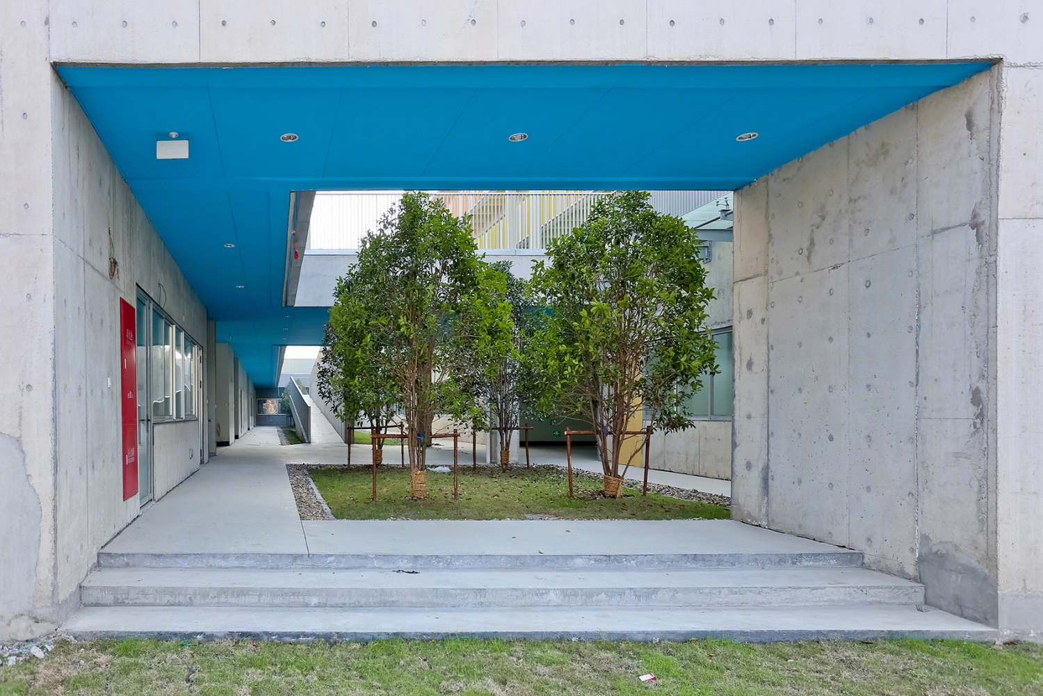 上海崧淀路初中学校-28