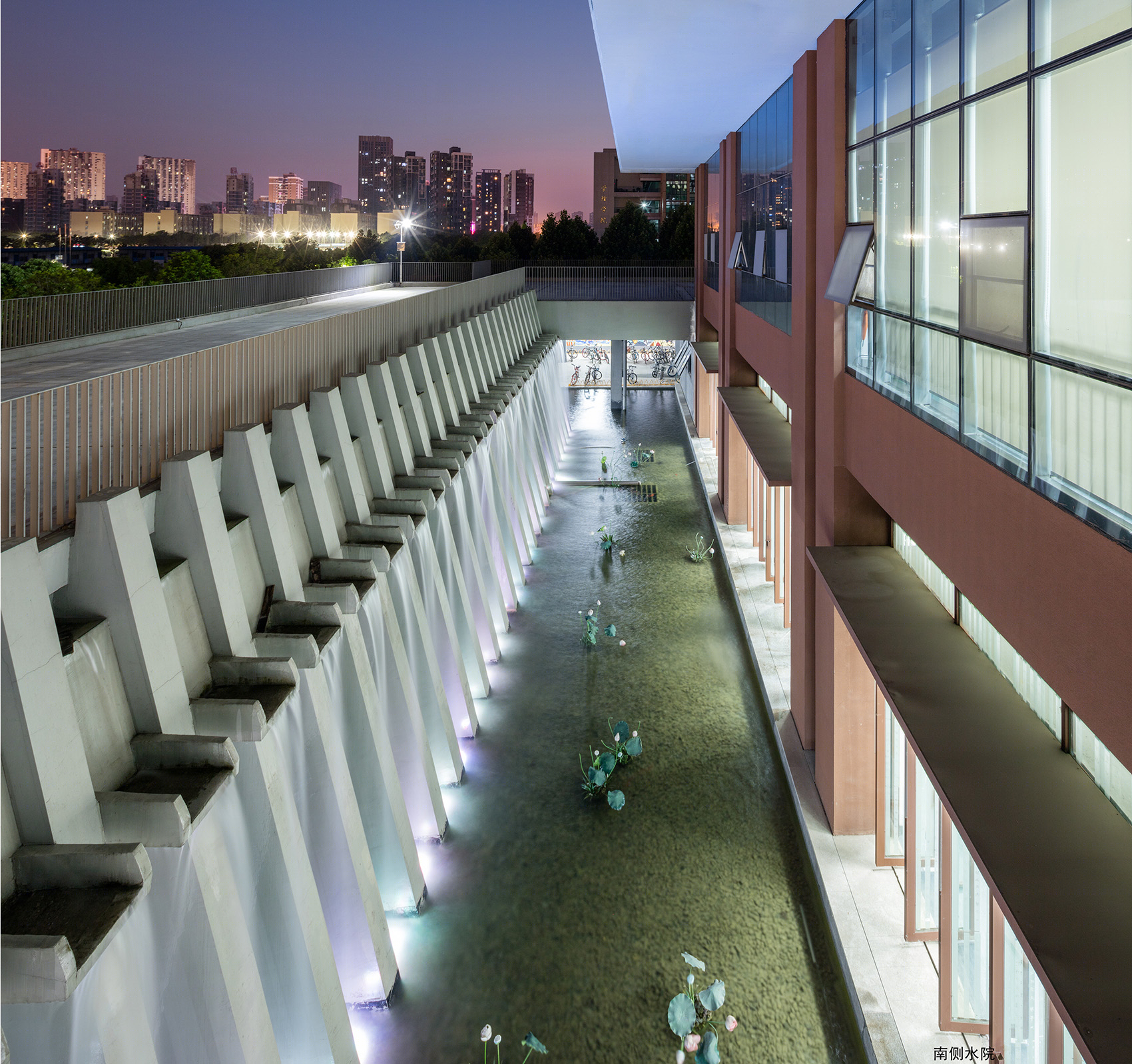 武汉理工大学南湖校区图书馆-49