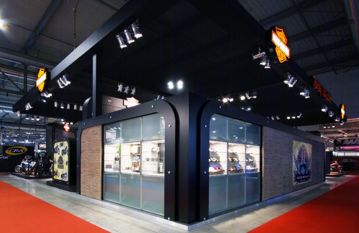 米兰 Harley-Davidson 模块化商店-23