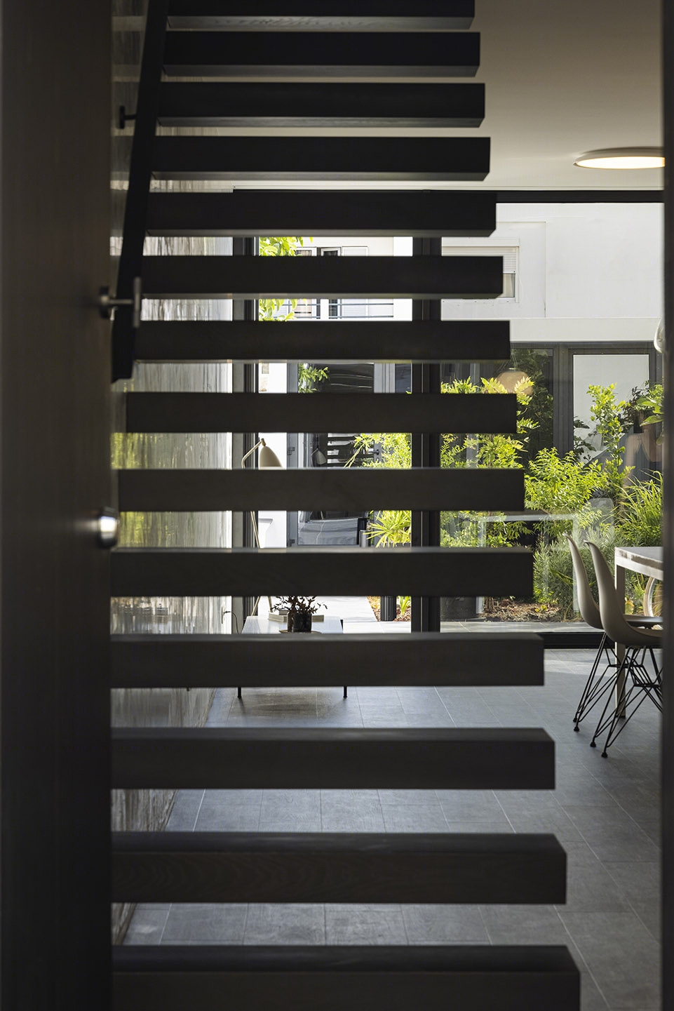 风车住宅丨葡萄牙蓬塔德尔加达丨Ivo Tavares Studio-124