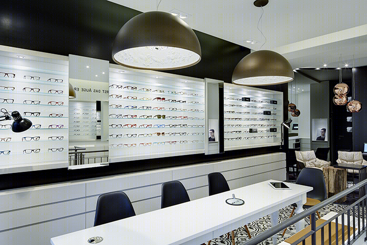 德国Pforzheim眼镜店-17
