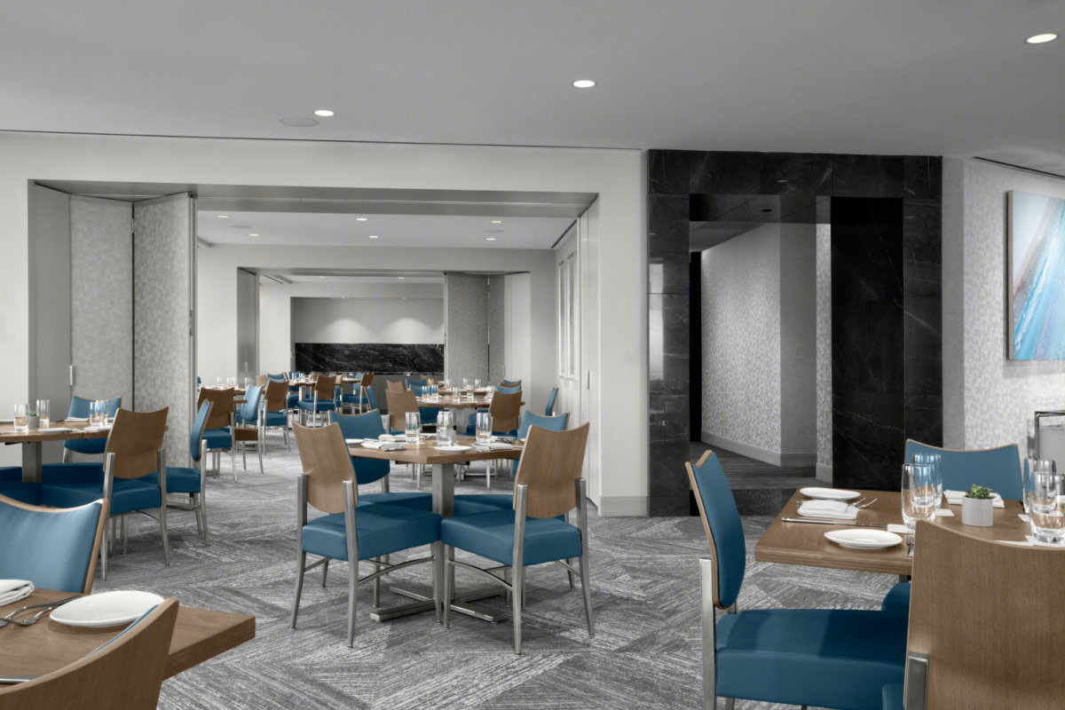 Houston 地标建筑 Strato 550 餐厅与会议中心,360 度全景视野尽享美食与商务-9