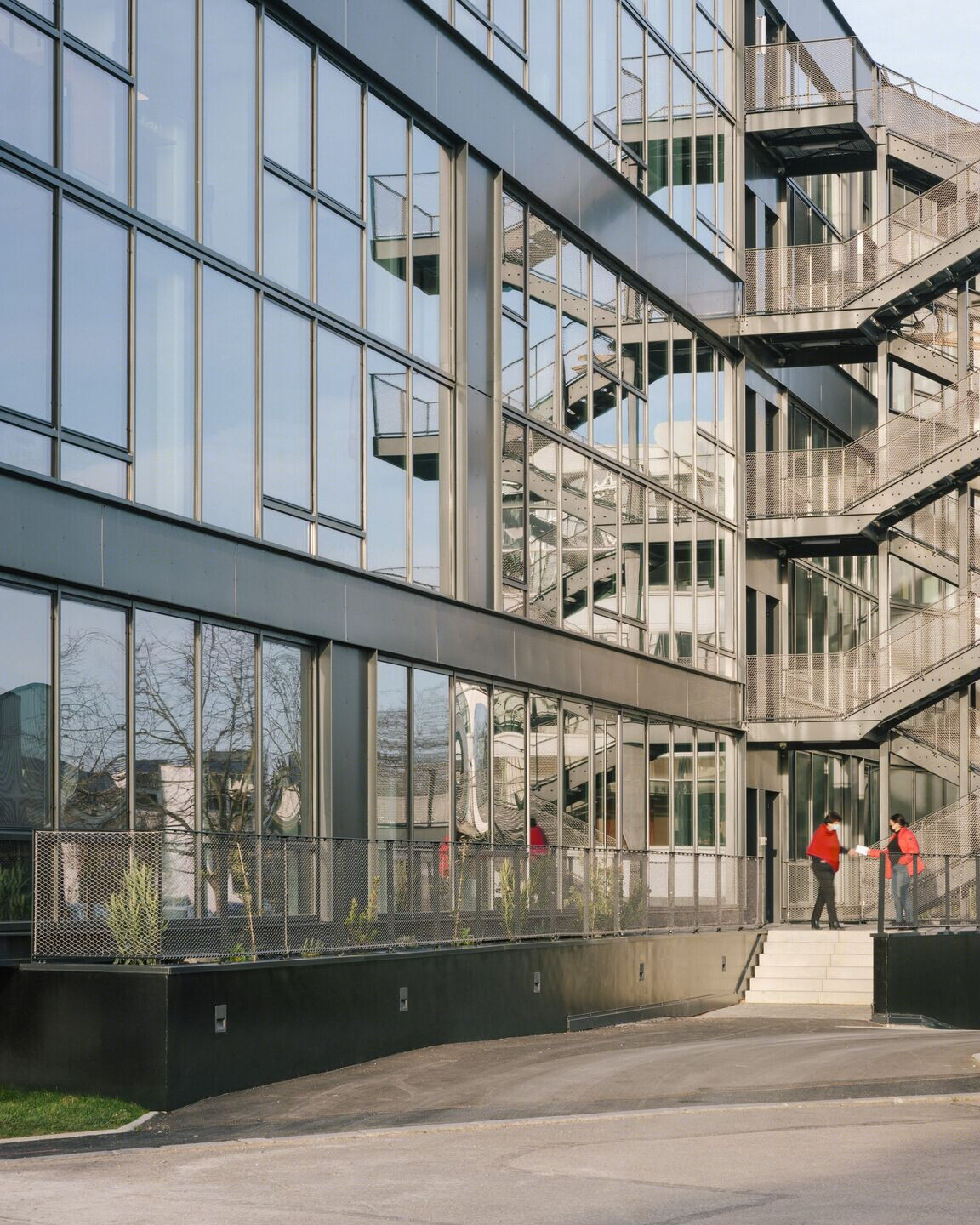法国雷恩市现代办公建筑丨a,LTA architectes  urbanistes-32