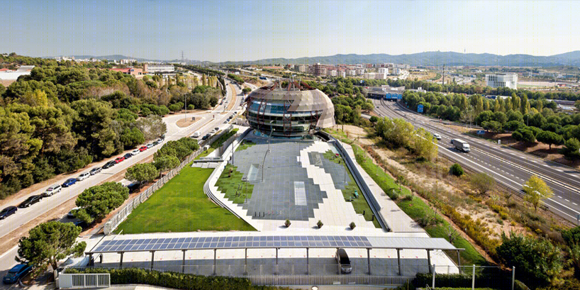 西班牙 Iguzzini Illuminazione 总部设计-14