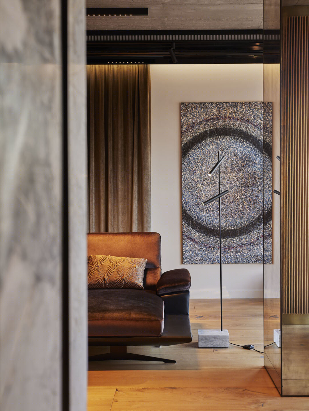 波兰华沙 240 平米艺术装饰公寓设计-25