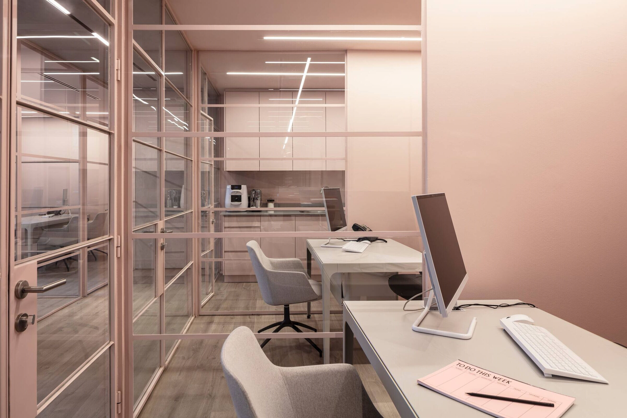 粉色保险办公室丨以色列丨Amit design studio-14