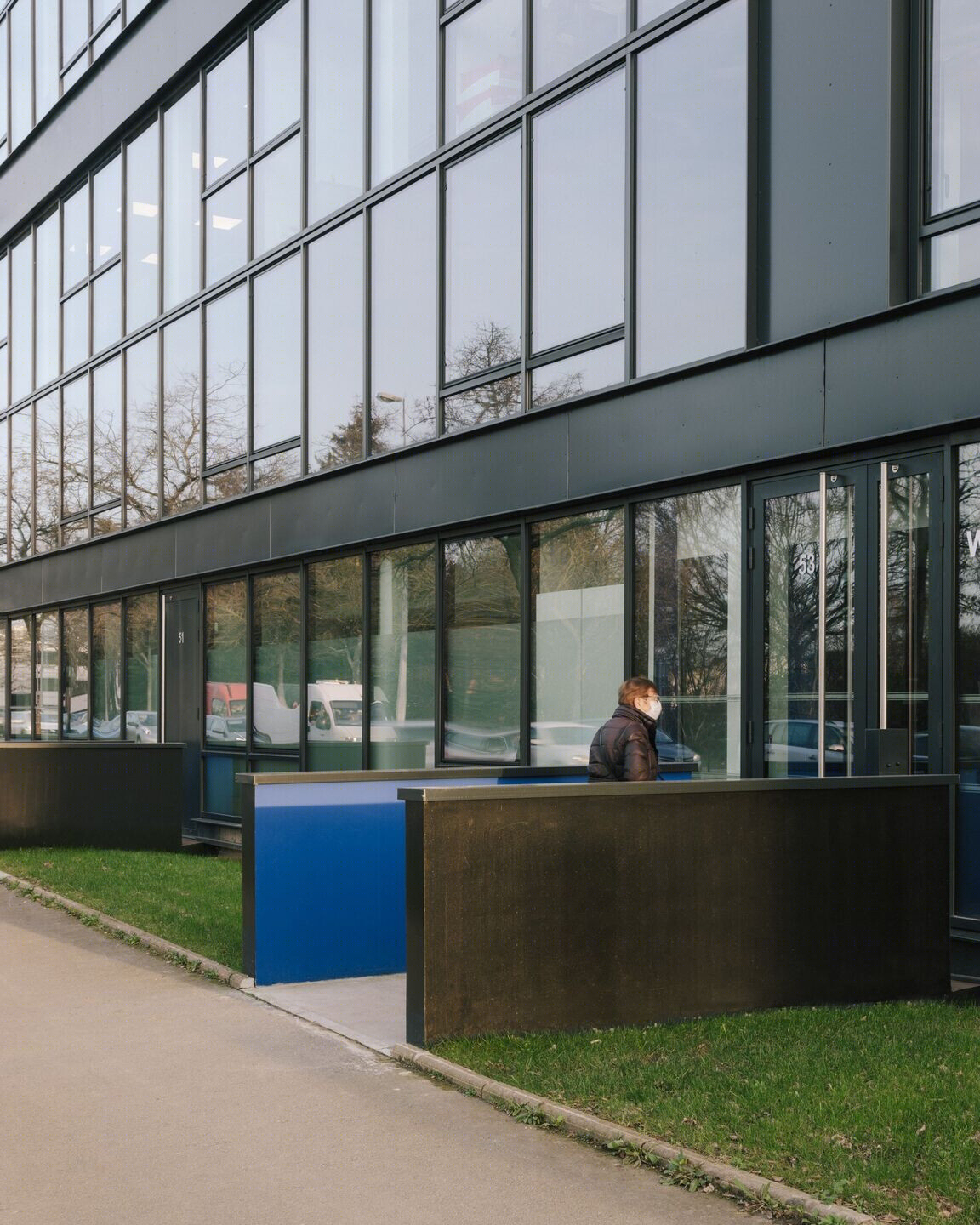 法国雷恩市现代办公建筑丨a,LTA architectes  urbanistes-34