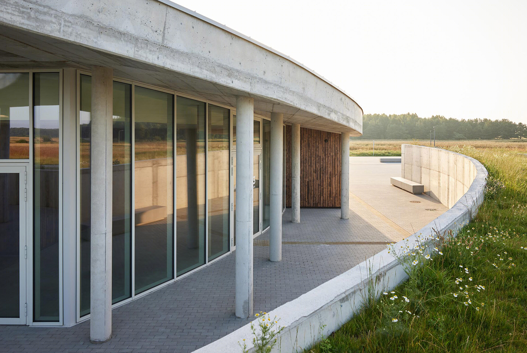 TUMULUS 火葬场丨立陶宛克莱佩达丨AEXN Architects-38
