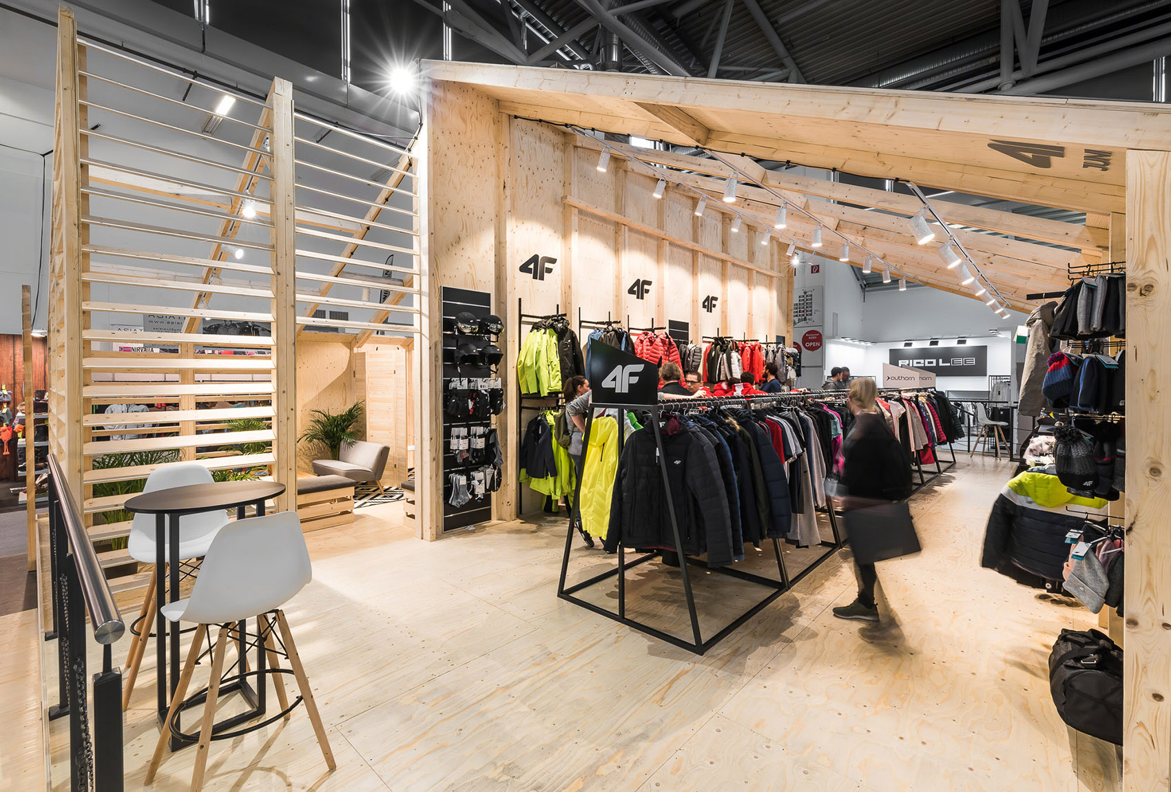 慕尼黑4F临时展台-24