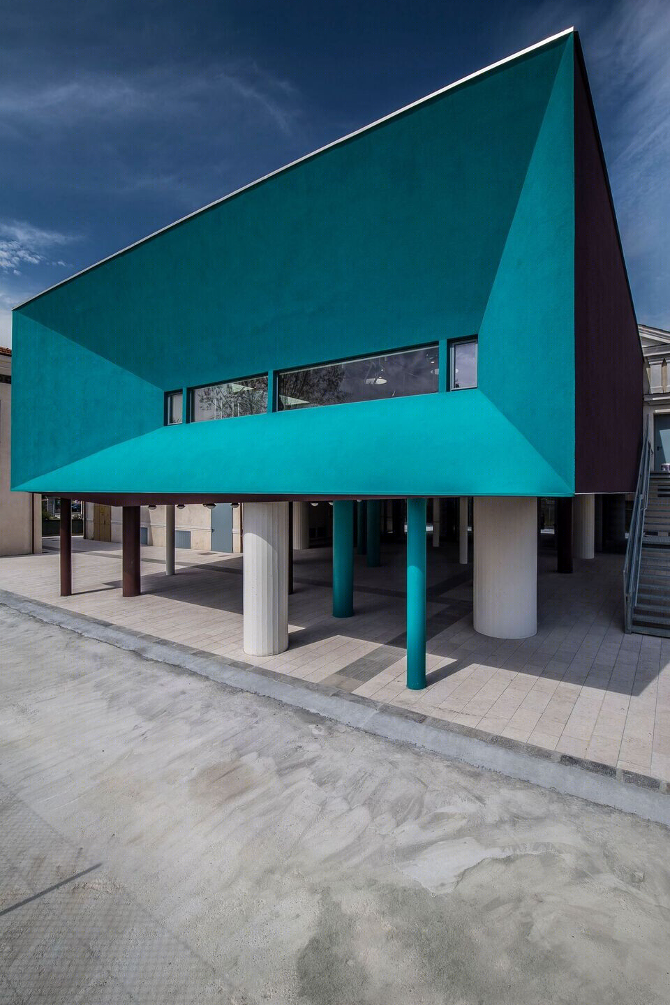 意大利拉斯佩齐亚市图书馆丨Atelier(s) Alfonso Femia-18