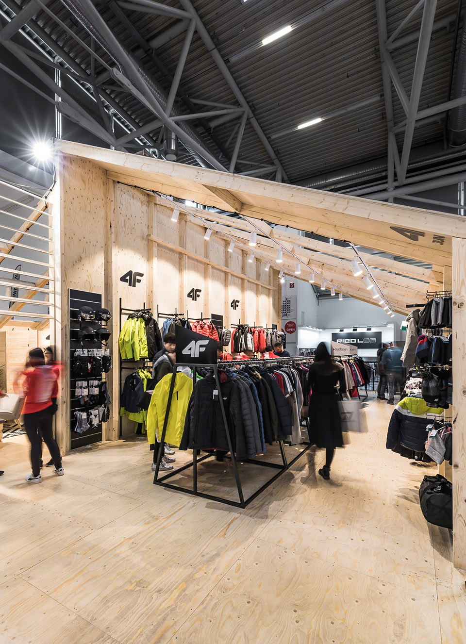 慕尼黑4F临时展台-25