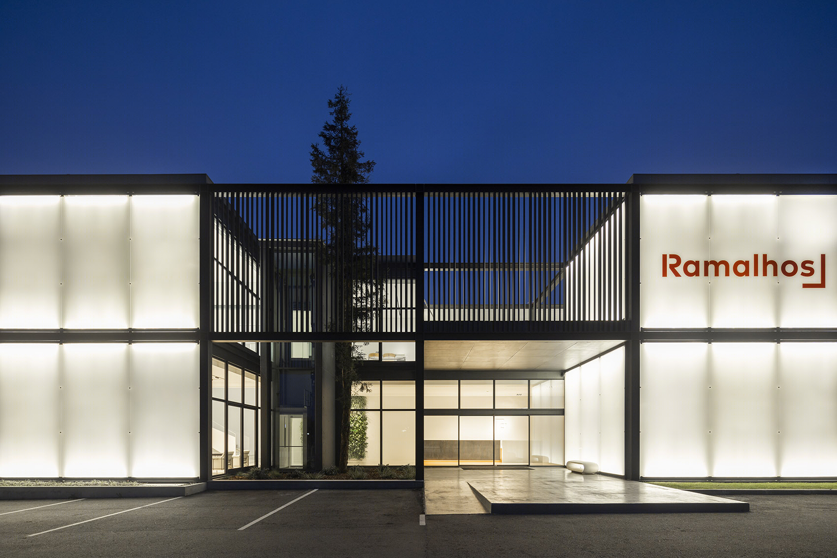 Ramalhos 办公空间改造丨葡萄牙丨Ivo Tavares Studio-13
